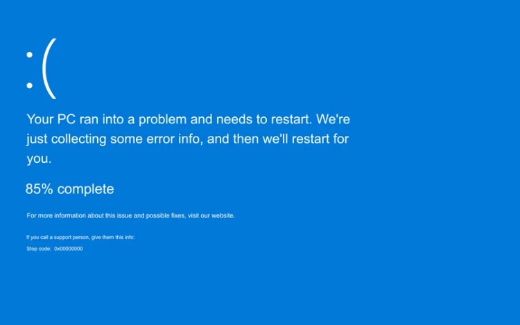 Schermata Blu di Errore su Windows 11, noto anche come BSOD (Blue Screen of Death), che si verifica durante gli aggiornamenti o altre problematiche del sistema operativo.